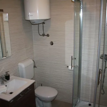Apartments Monika Omiš Zewnętrze zdjęcie