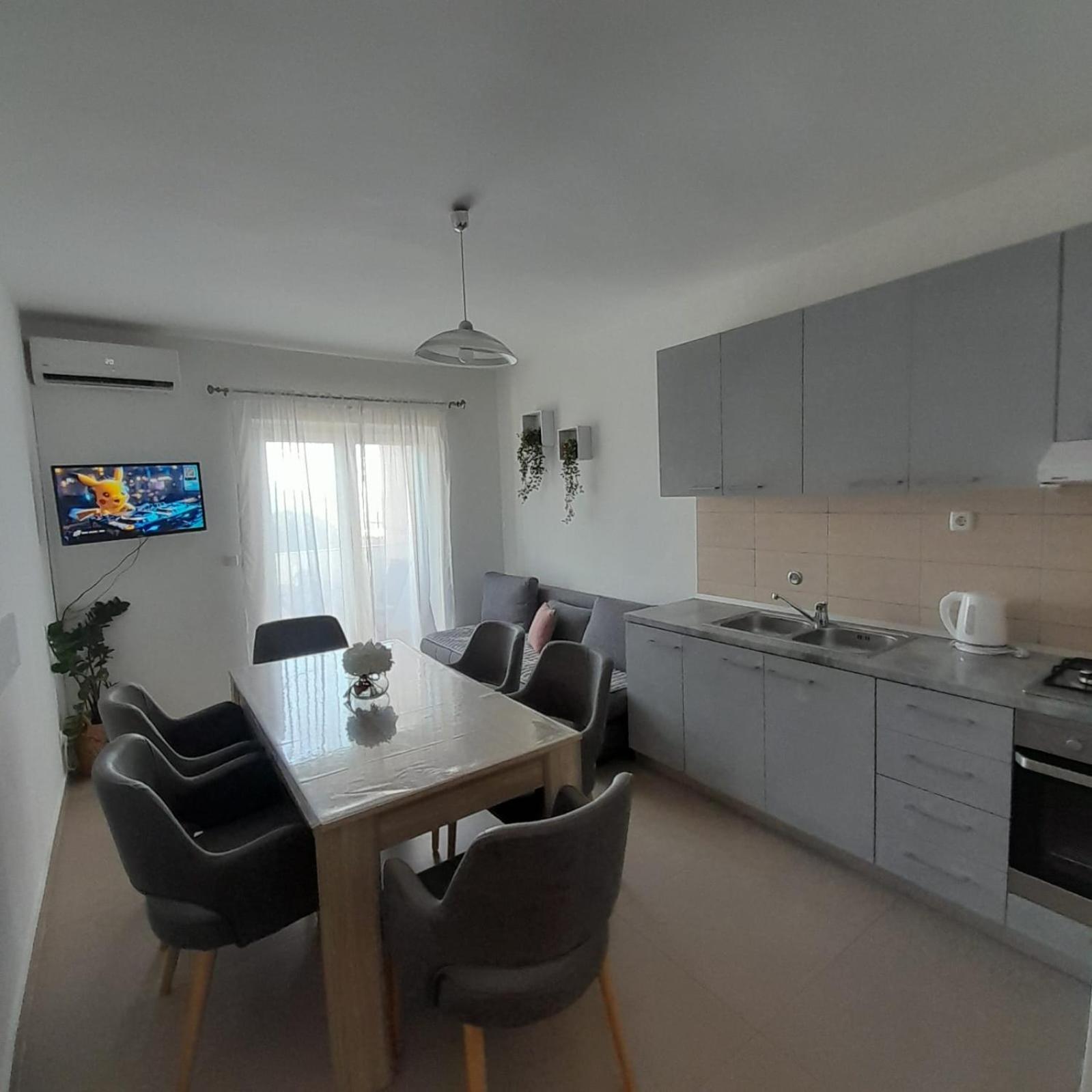 Apartment Monika Omis