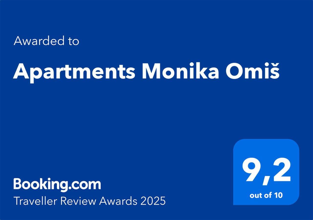 Monika * Omis